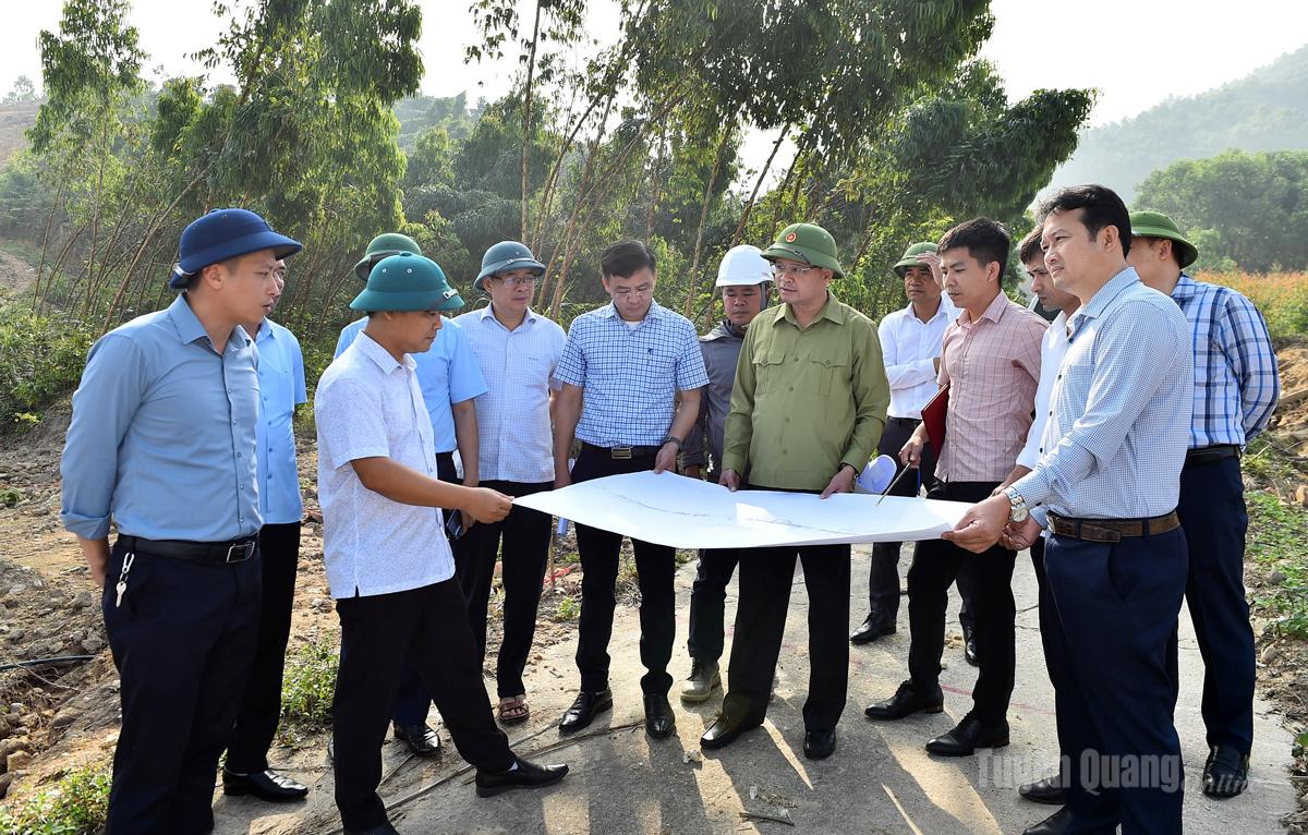 Đẩy nhanh tiến độ thi công đoạn tuyến 8,1 km thuộc Dự án cao tốc Tuyên Quang - Hà Giang